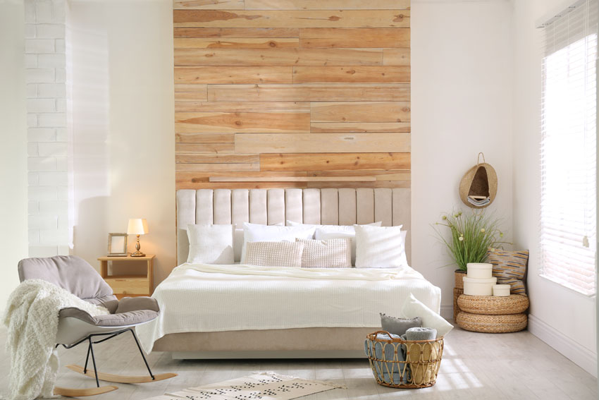 Créez la tête de lit tasseaux parfaite pour votre chambre !
